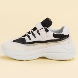 Modische Sneakers in WEISS UND SCHWARZ weiß 1