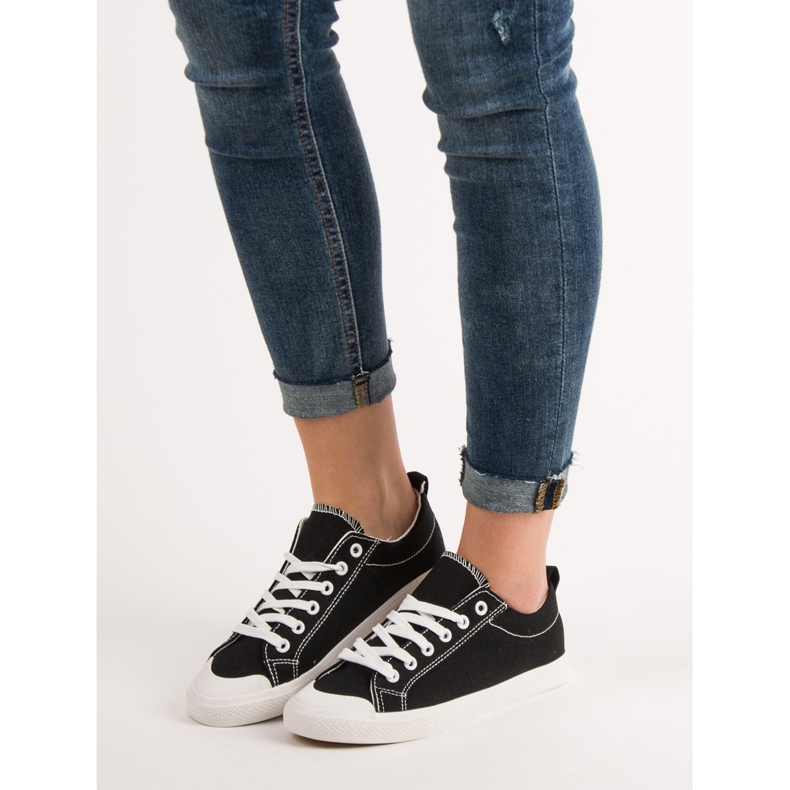 SHELOVET Niedrige schwarze Turnschuhe 2