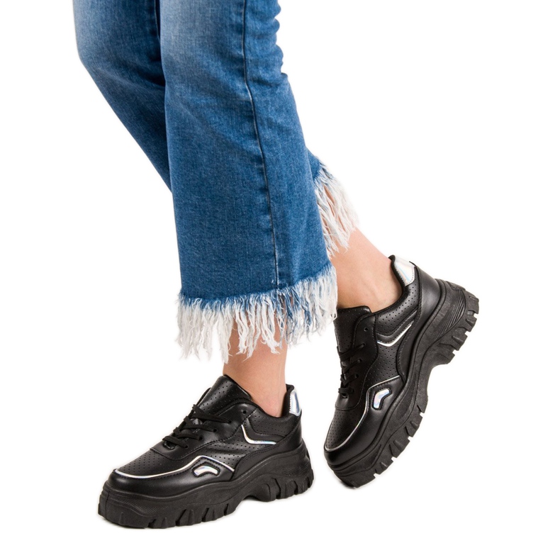 SHELOVET Schwarze Sneaker mit Holo-Effekt 2