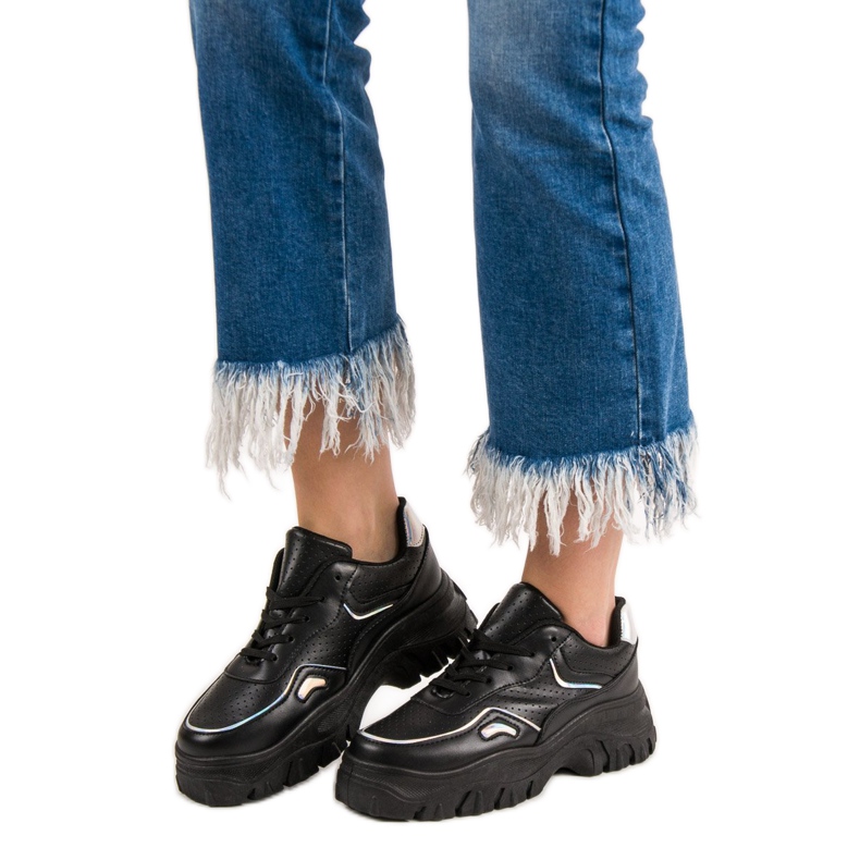 SHELOVET Schwarze Sneaker mit Holo-Effekt 1