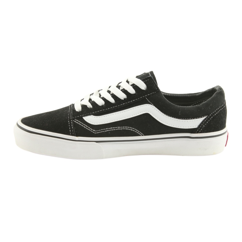 Old Skool Vans schwarz weiß 2