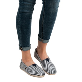 SHELOVET Leichte Turnschuhe zum Hineinschlüpfen weiß blau 1