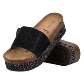 Goodin Hausschuhe auf der Plattform schwarz 2