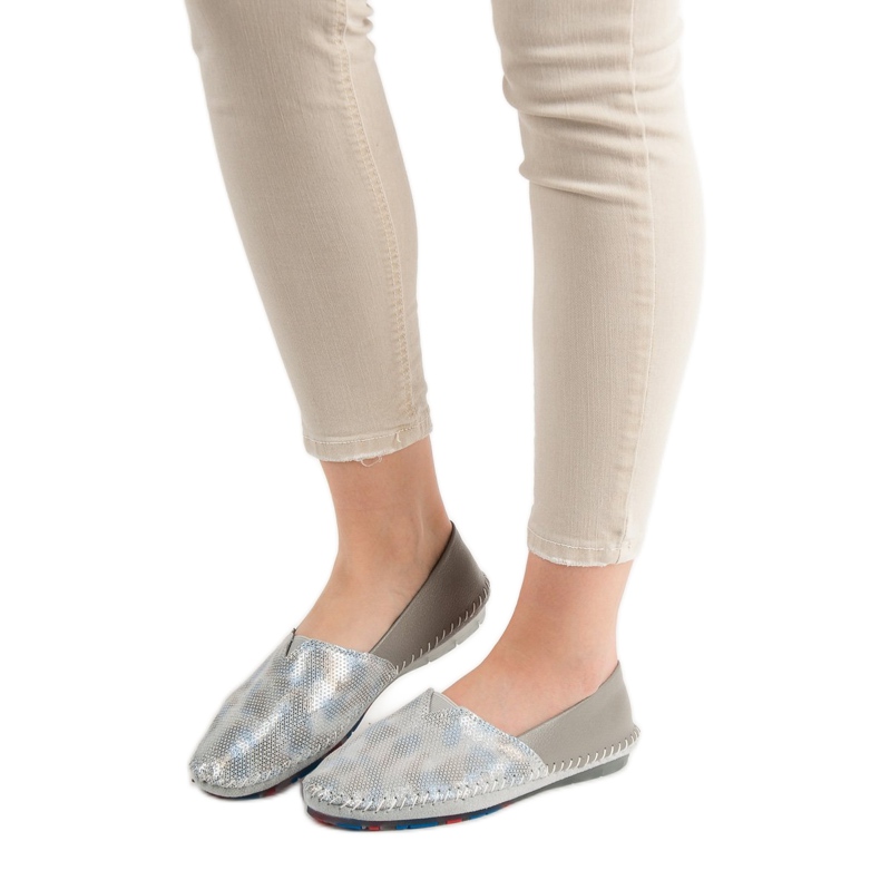 Goodin Slipper aus Leder grau 1