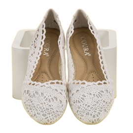 Coura Ballerinas aus weißer Spitze 1