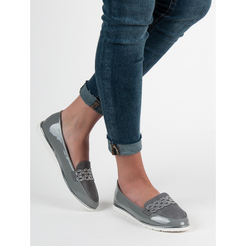 SHELOVET Lackierte Loafer grau 2