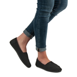McKey Schwarze Slipper 2