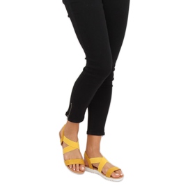 Gelbe Damensandalen X565 Gelb 2