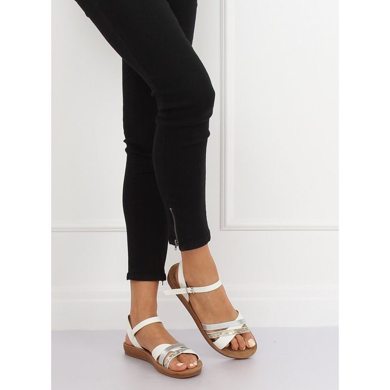 Weiße Sandalen für Damen TS-9 Weiß 2