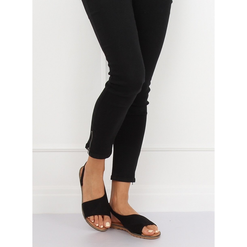 Schwarze asymmetrische Damensandalen 982 Black 2