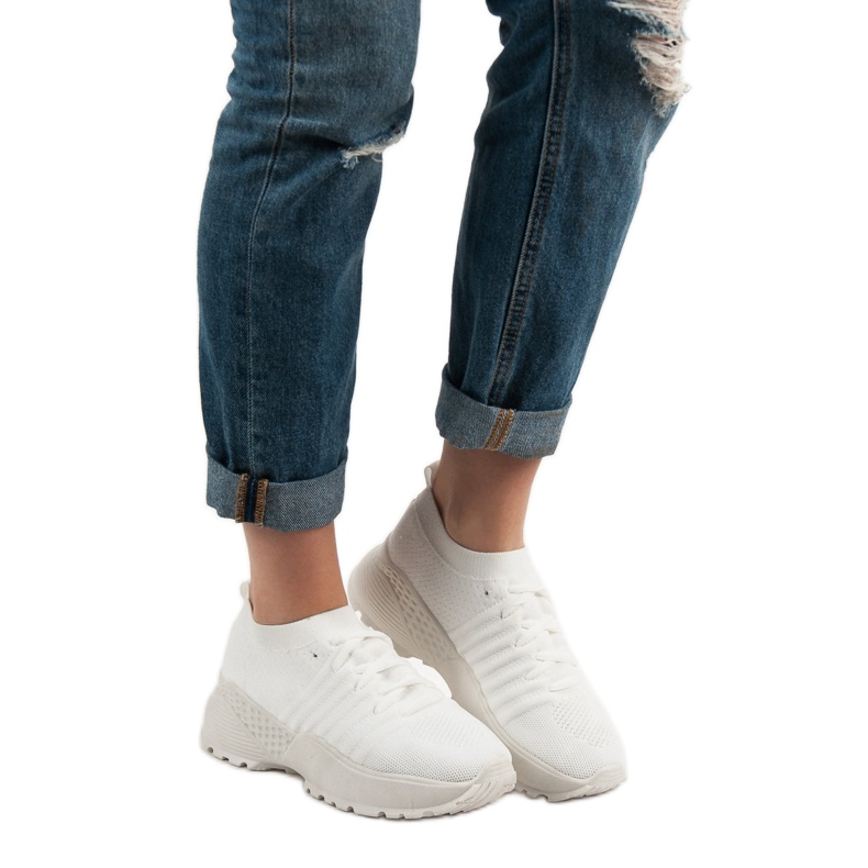 Vices Bequeme Sportschuhe weiß 2