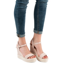 Ideal Shoes Stylische Keilsandalen beige 2