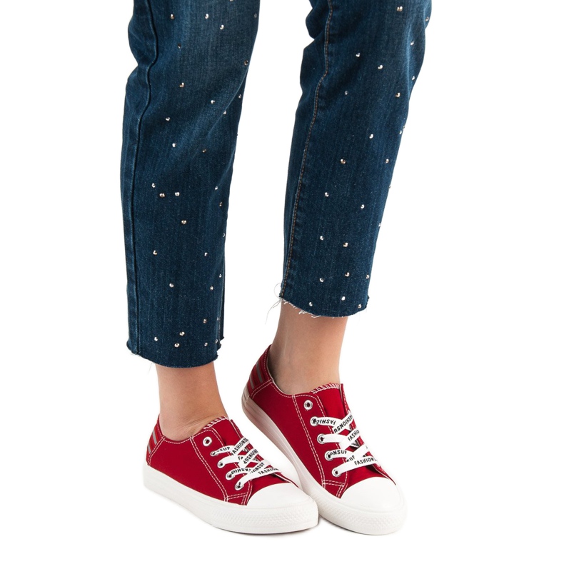 SHELOVET Niedrige Turnschuhe rot 2