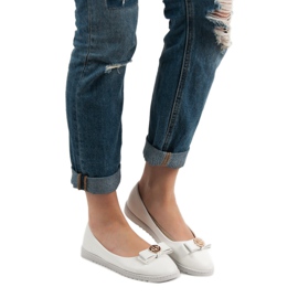 Miss Laura Weiße Ballerinas 2