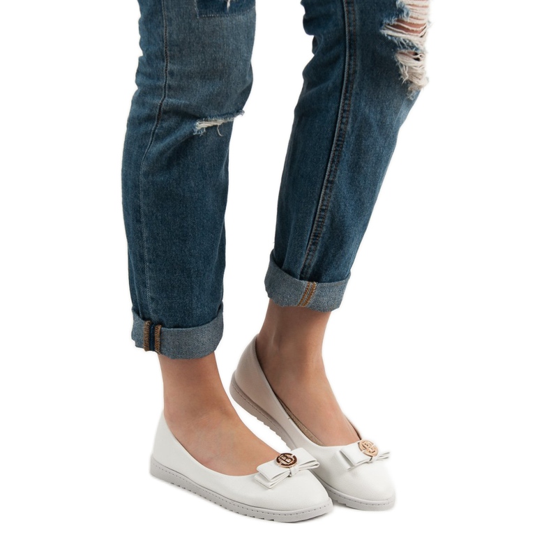 Miss Laura Weiße Ballerinas 2