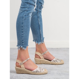 Best Shoes Keil-Espadrilles braun 2