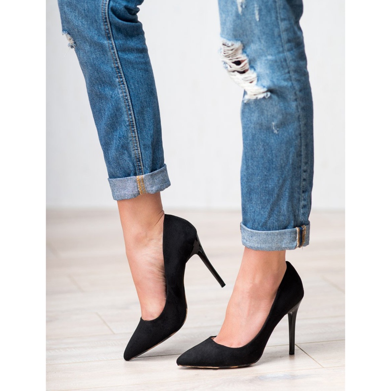 Erynn Pumps auf einer Nadel schwarz 1