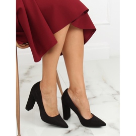 Pumps am schwarzen Post 4008 Black 2