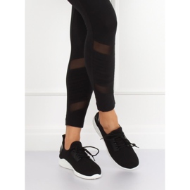 Schwarze Sportschuhe 7762-Y Schwarz 2