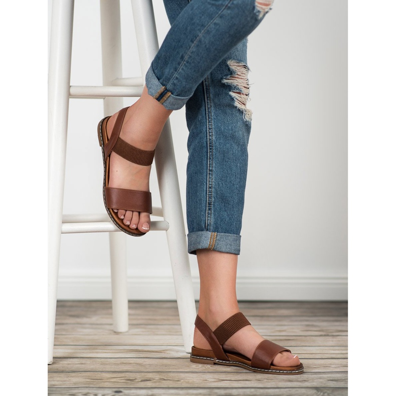 Mannika Braune Sandalen 2