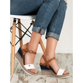 Goodin Modische Sandalen weiß braun 2