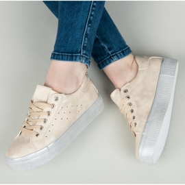Beige Turnschuhe 1