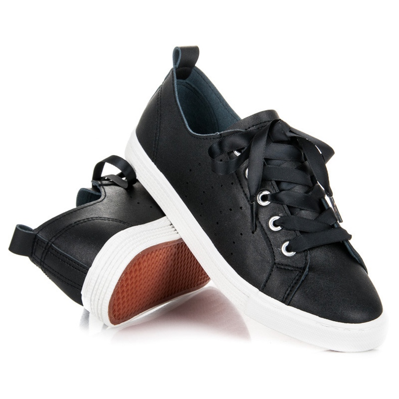 Kylie Schwarze Turnschuhe Mit Einem Band Gebunden 2