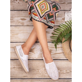 Mckeylor Spitze weiße Slipons 1