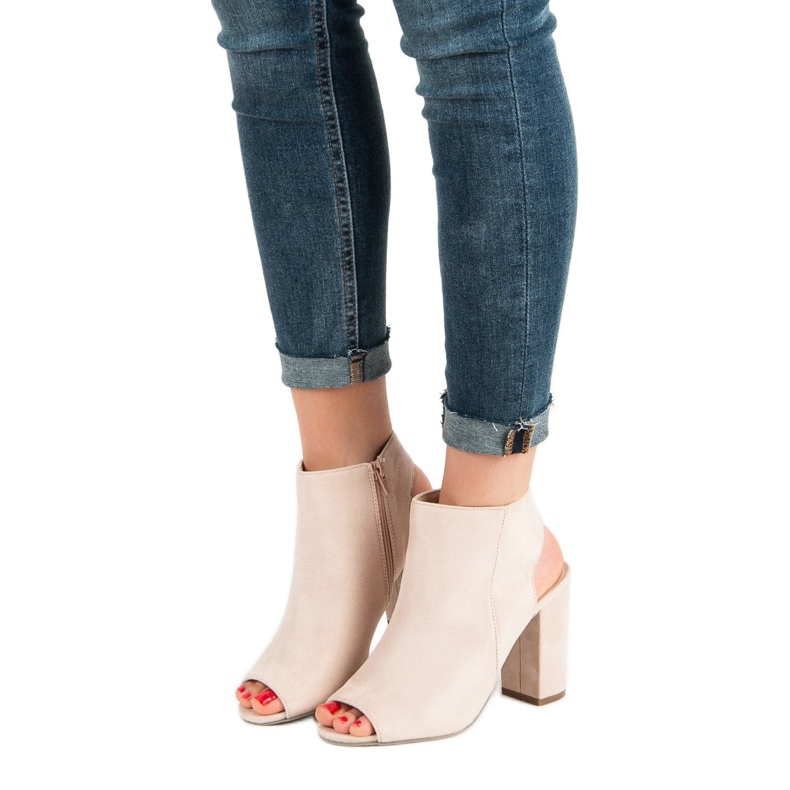 Ch. Creation Geschlossene Sandalen Hellrosa 1