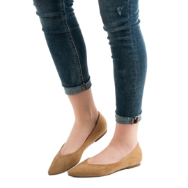 Corina Ballerina in Spitz braun 2