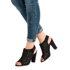 Queen Vivi Durchbrochene Sandalen mit Obermaterial schwarz 1