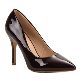 Lackierte Stifte mehrfarbig rot 1