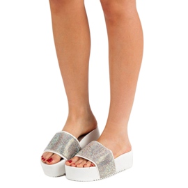 Marquiz Modische Hausschuhe auf der Plattform weiß mehrfarbig 1