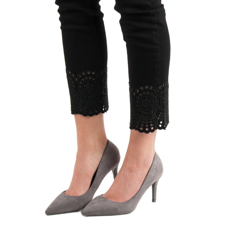 Small Swan Graue High Heels 2