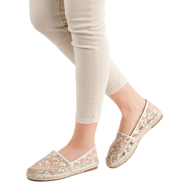 Espadrilles aus Spitze VICES braun gelb 2