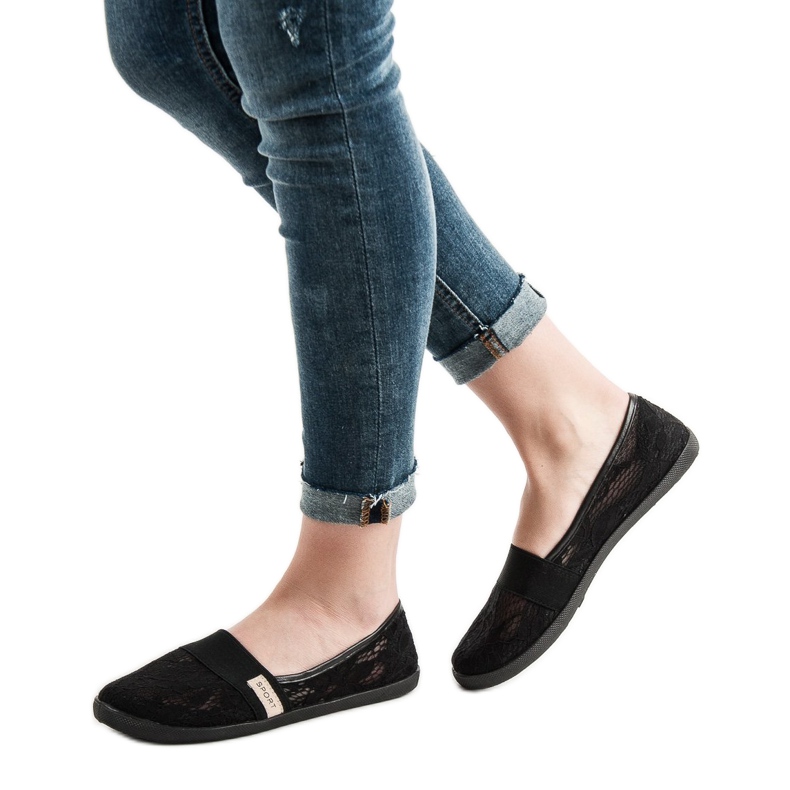 SHELOVET Ballerinas aus Spitze schwarz 1