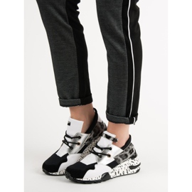 Modische VICES Sneaker weiß mehrfarbig 2