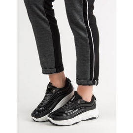 SHELOVET Turnschuhe auf der Plattform schwarz 1