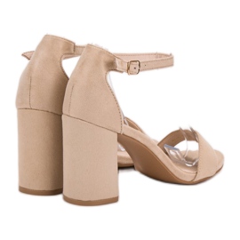 VICES Sandalen auf einem Pfosten braun 1