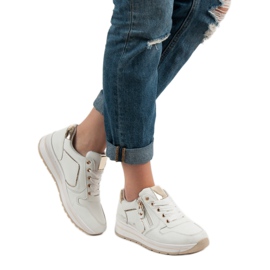 SHELOVET Weiße Sportschuhe 2