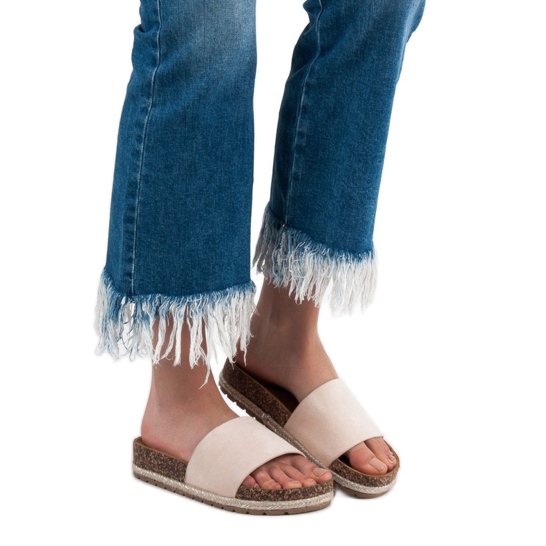 Bestelle Klassische Hausschuhe aus Wildleder beige 1