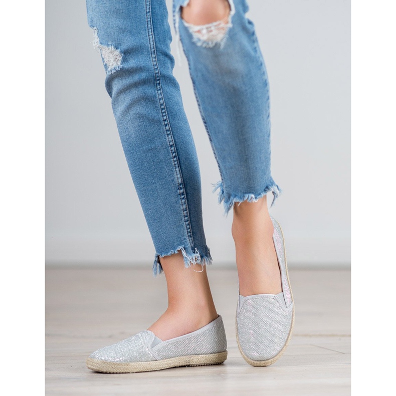 SHELOVET Silberne Slip-On-Sneakers grau 2
