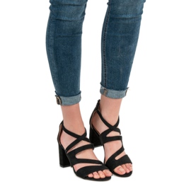 Evento Wildledersandalen auf einer Bar schwarz 2