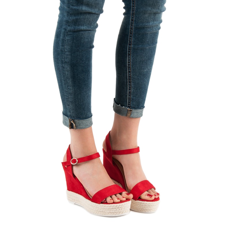Ideal Shoes Stylische Keilsandalen rot 2