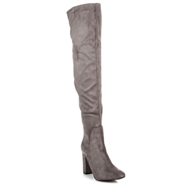 Seastar Wildleder-Musketiere auf einer Säule grau 1