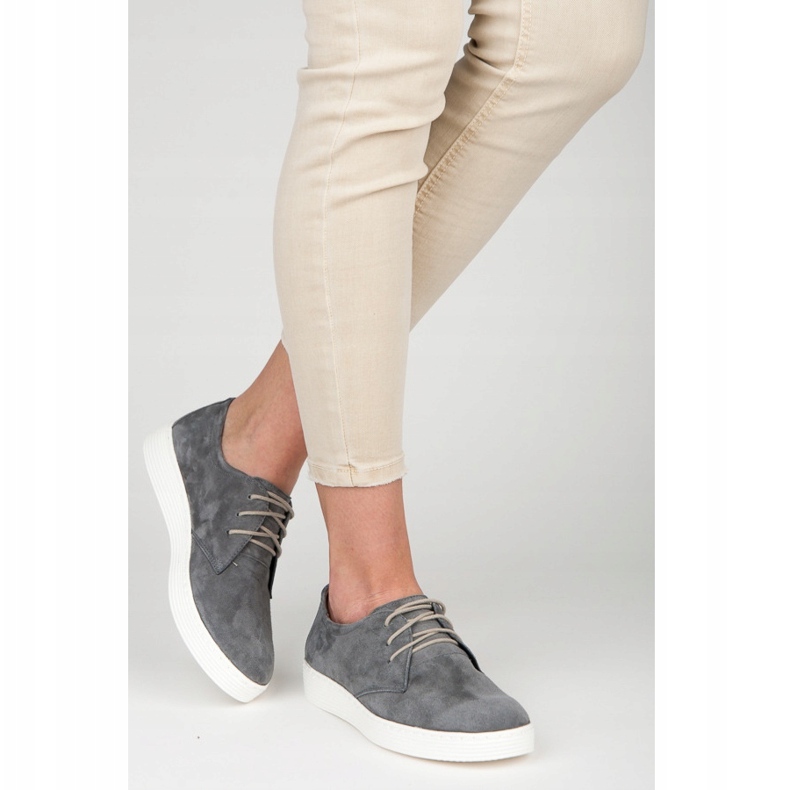 Vinceza Sportschuhe aus Leder grau 1