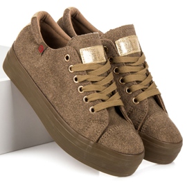 Tony Velours-Turnschuhe auf der Plattform grün 2