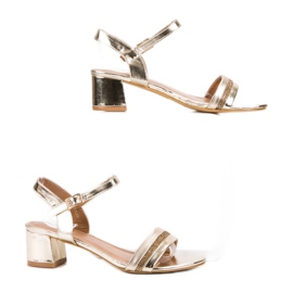 SHELOVET Stilvolle goldene Sandalen 1