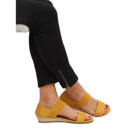 Gelbe Espadrilles-Sandalen 9R71 Gelb 2