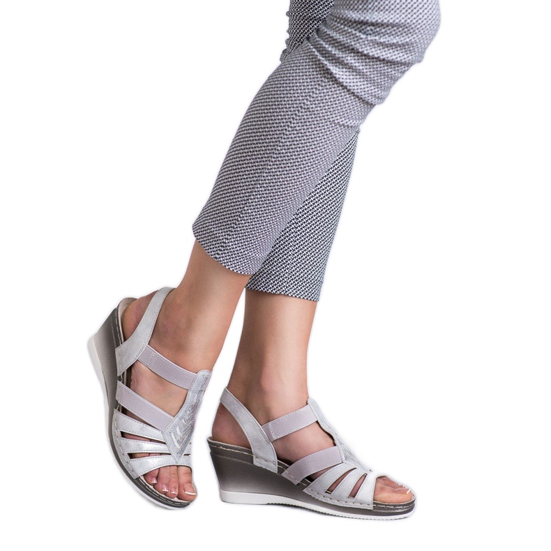 Goodin Sandalen mit Keilabsatz grau 1